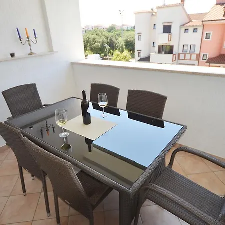 Guesthouse Mila Apartment *